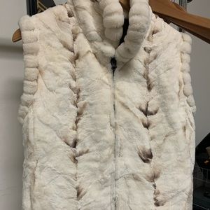 Women’s White Sheared Mink Vest Side M